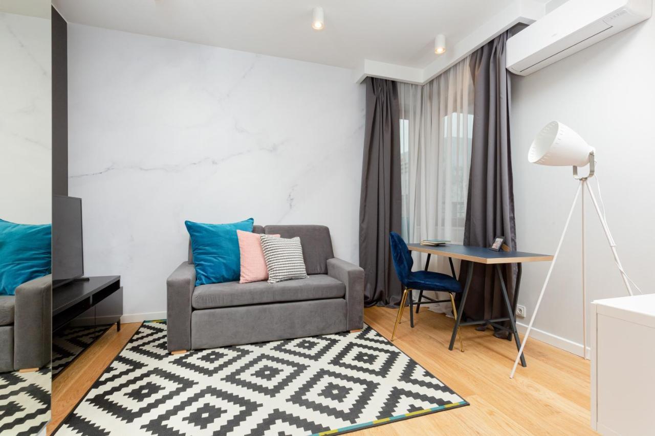 Tessan's Suite Mokotów by Renters Prestige Varsóvia Exterior foto
